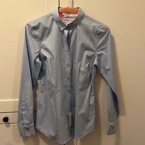 Brooks Brothers ladies 2P button up light blue Oxford.